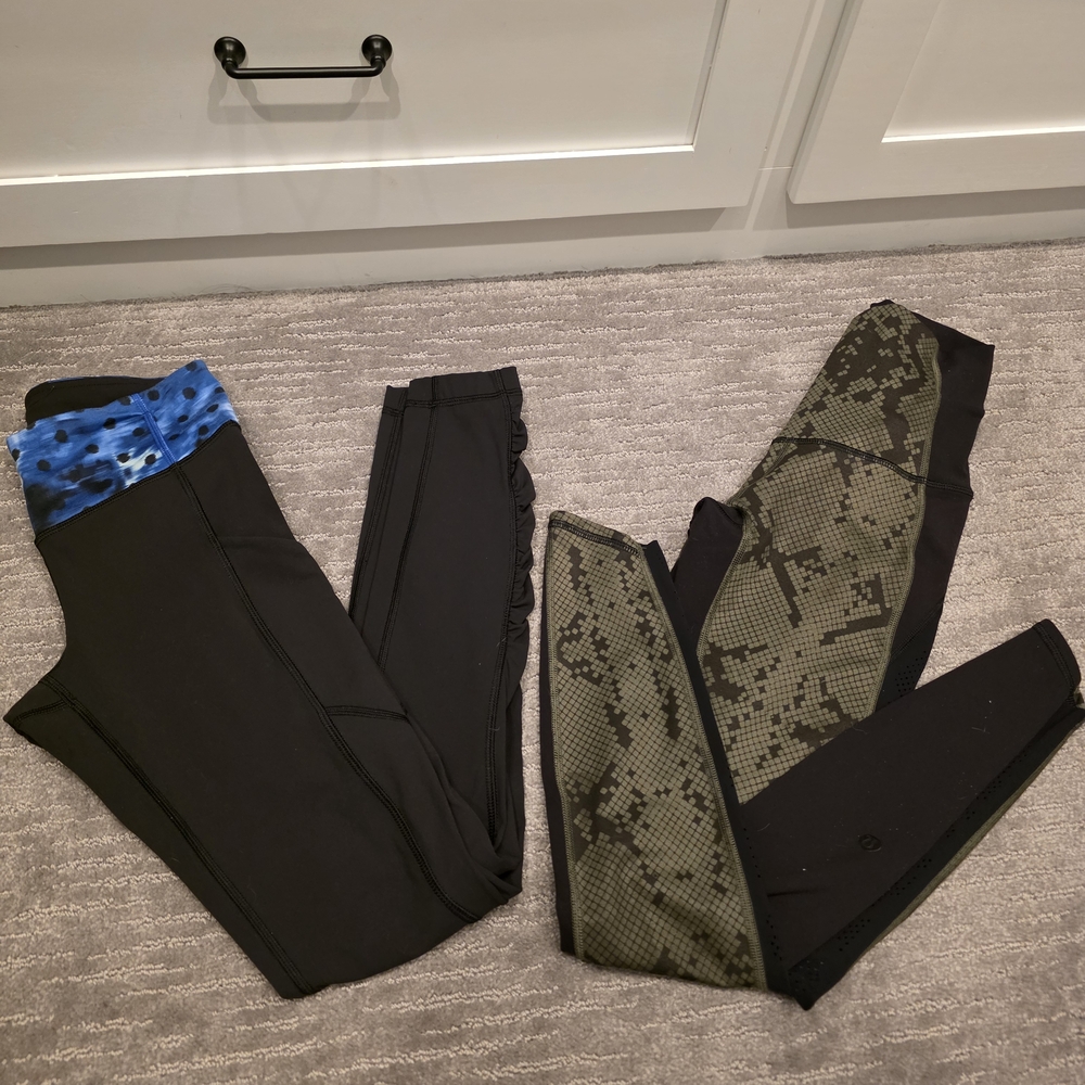 lululemon athletica Black and Blue Leggings Set